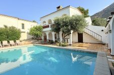 Villa en Rosas / Roses - Ref. Leo06