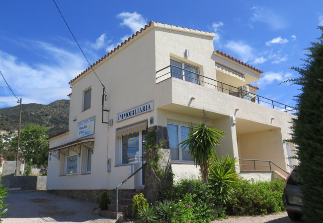 Apartamento en Rosas / Roses - Ref. Esp52 Apartamento en Rosas / Roses - Ref. Esp52