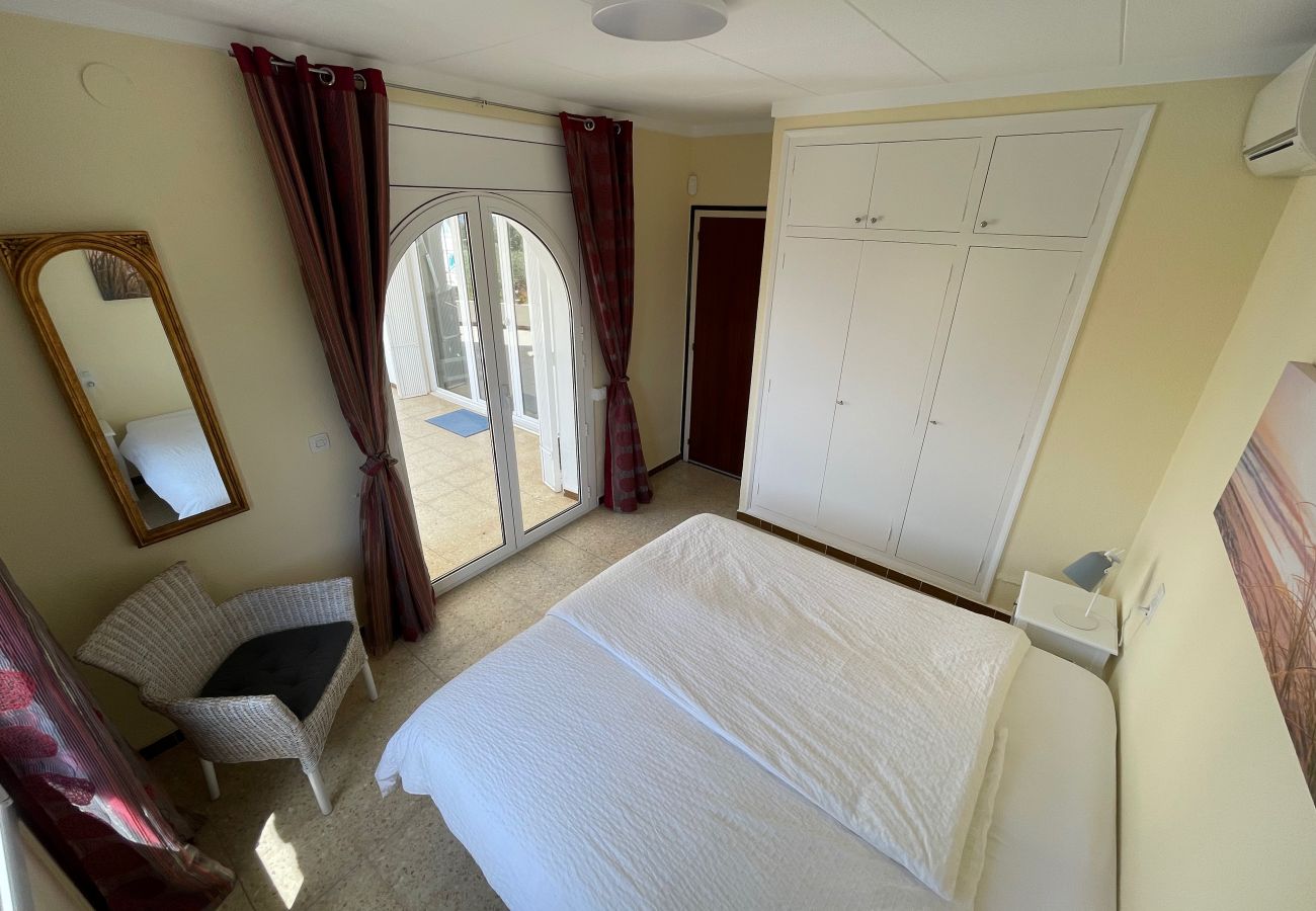 Villa en Rosas / Roses - Ref. Es78-80 Villa en Rosas / Roses - Ref. Es78-80