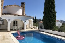 Villa en Rosas / Roses - Ref. Es78-80