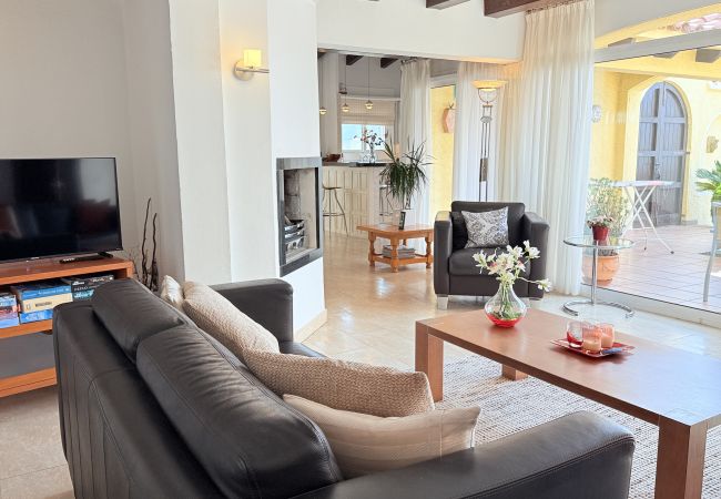 Villa en Rosas / Roses - Ref. Alb01 Villa en Rosas / Roses - Ref. Alb01