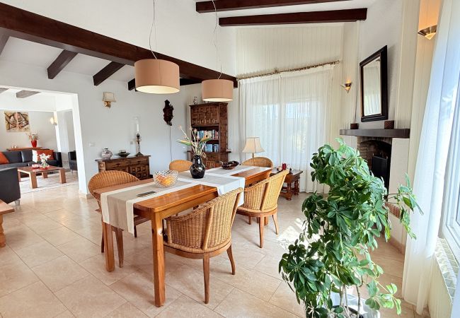 Villa en Rosas / Roses - Ref. Alb01 Villa en Rosas / Roses - Ref. Alb01