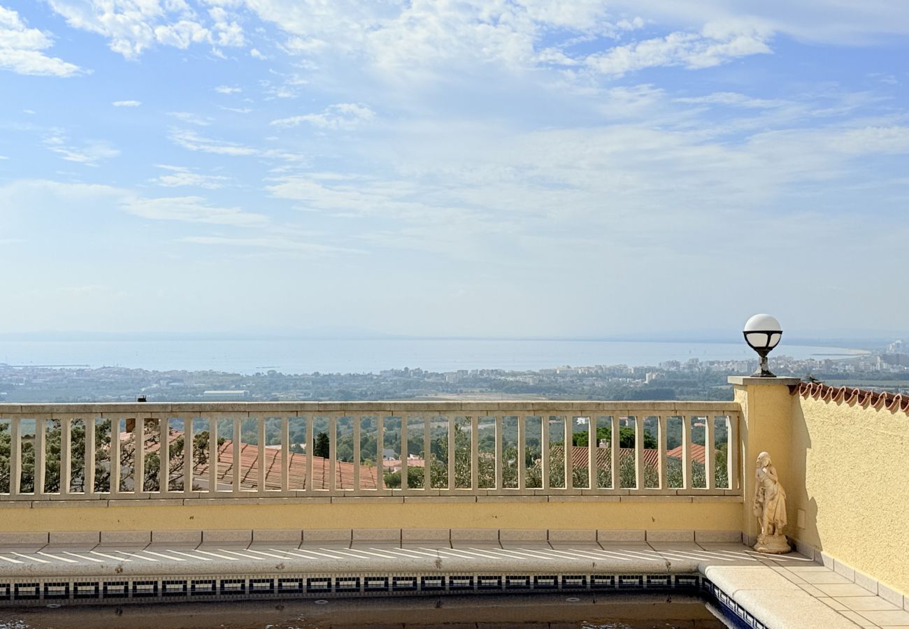 Villa en Rosas / Roses - Ref. Alb01 Villa en Rosas / Roses - Ref. Alb01