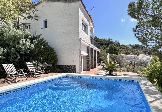 Casa en Rosas / Roses - Ref. Cad21 Casa en Rosas / Roses - Ref. Cad21