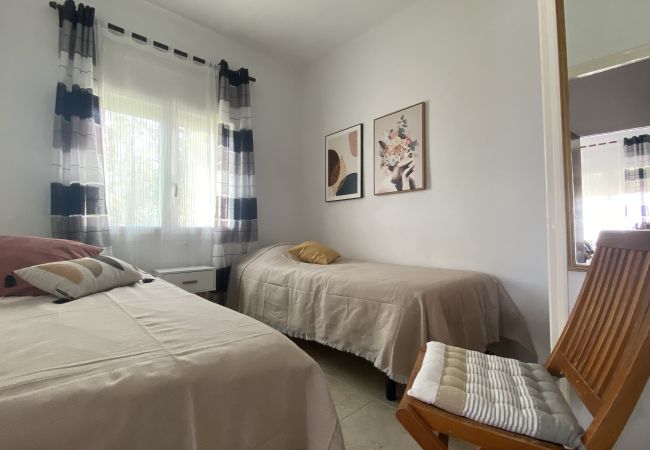 Casa en Rosas / Roses - Ref. Cad21 Casa en Rosas / Roses - Ref. Cad21