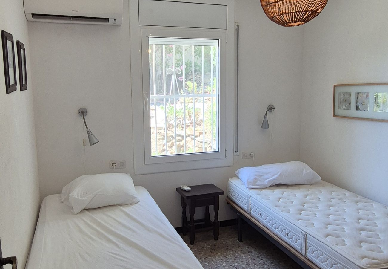 Villa in Rosas / Roses - Ref. Zar12 Villa in Rosas / Roses - Ref. Zar12