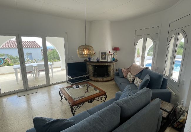 Villa in Rosas / Roses - Ref. Es78-80 Villa in Rosas / Roses - Ref. Es78-80