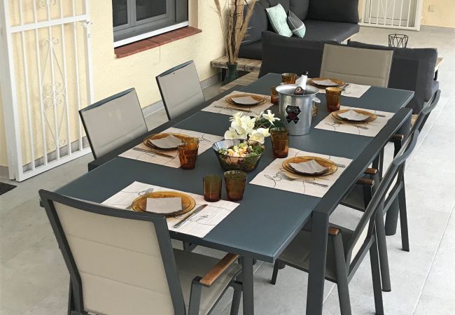 Villa in Rosas / Roses - Ref. Zar07 Villa in Rosas / Roses - Ref. Zar07