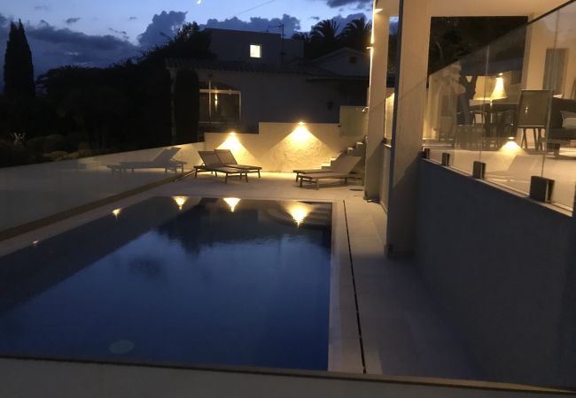 Villa in Rosas / Roses - Ref. Zar07 Villa in Rosas / Roses - Ref. Zar07