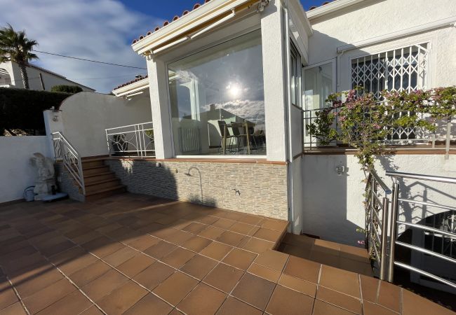 Villa in Rosas / Roses - Ref. Alb30 Villa in Rosas / Roses - Ref. Alb30