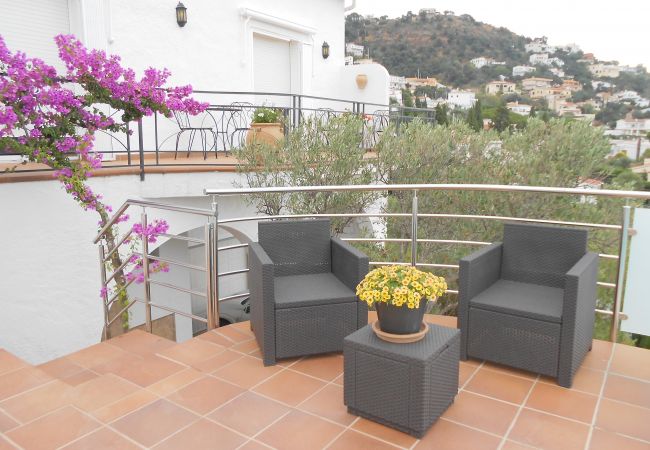 Villa in Rosas / Roses - Ref. Alb30 Villa in Rosas / Roses - Ref. Alb30