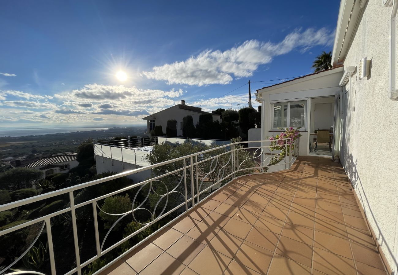 Villa in Rosas / Roses - Ref. Alb30 Villa in Rosas / Roses - Ref. Alb30