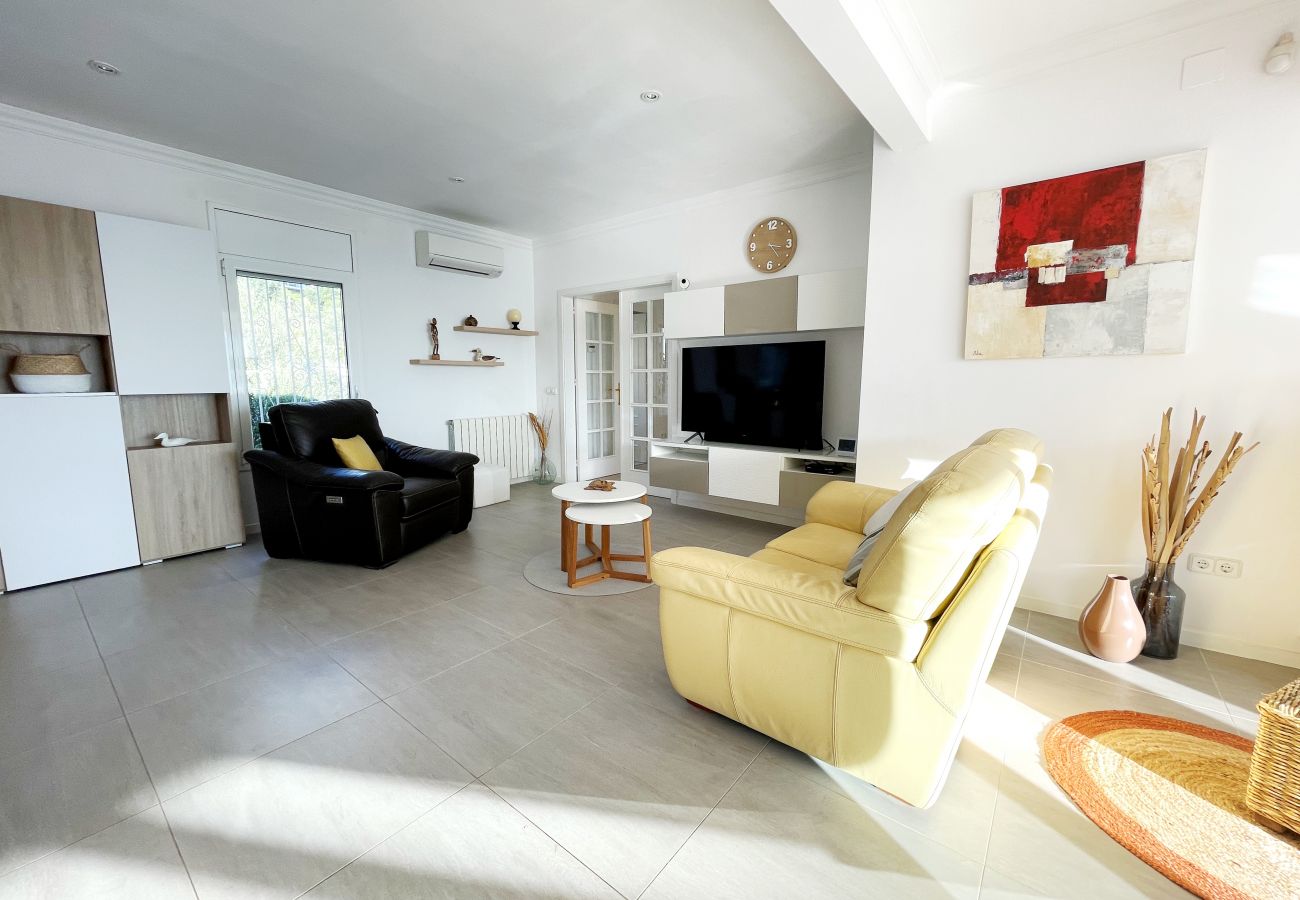 Villa in Rosas / Roses - Ref. Alb30 Villa in Rosas / Roses - Ref. Alb30