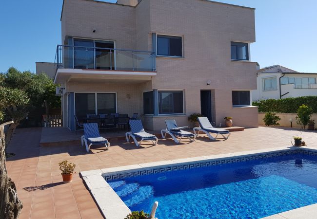 Villa/Dettached house in Rosas / Roses - Ref. Cast21