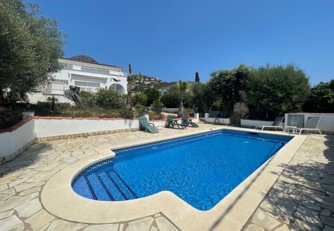 Villa in Rosas / Roses - Ref. Mur16 Villa in Rosas / Roses - Ref. Mur16