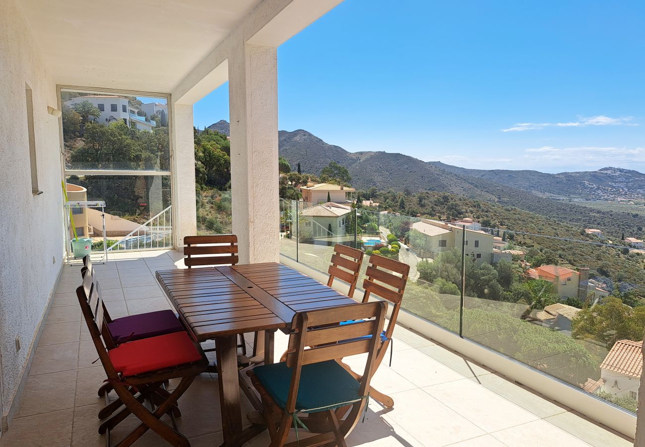 Villa in Rosas / Roses - Ref. Ali32 Villa in Rosas / Roses - Ref. Ali32