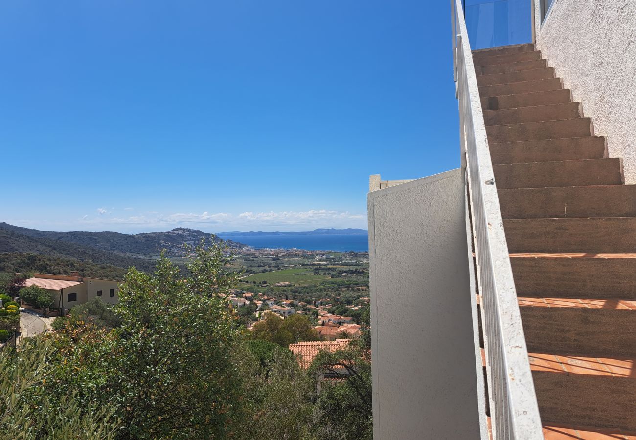 Villa in Rosas / Roses - Ref. Ali32 Villa in Rosas / Roses - Ref. Ali32