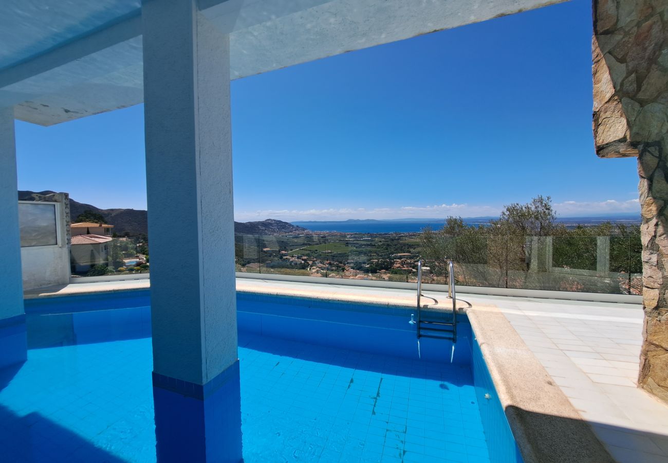 Villa in Rosas / Roses - Ref. Ali32 Villa in Rosas / Roses - Ref. Ali32