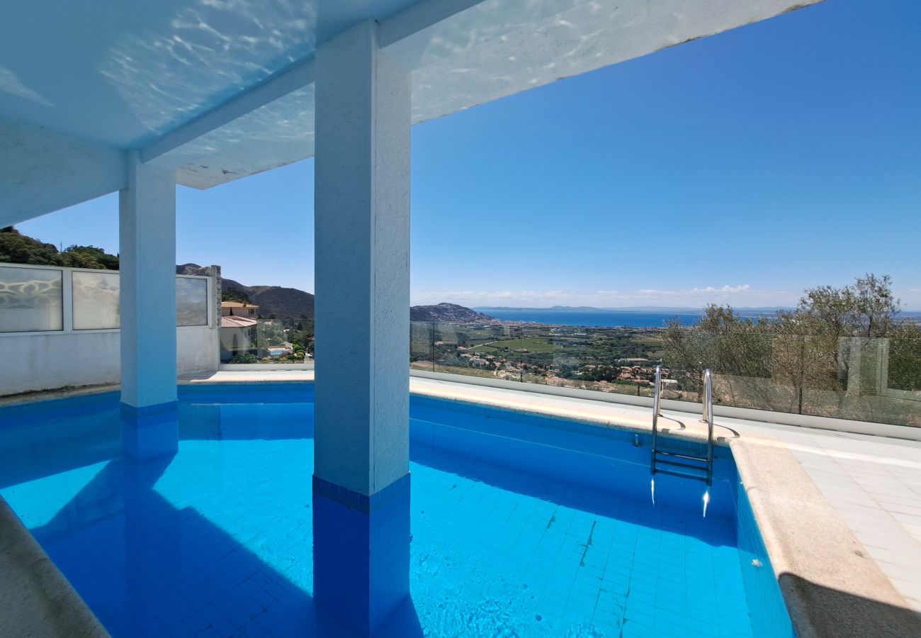 Villa in Rosas / Roses - Ref. Ali32 Villa in Rosas / Roses - Ref. Ali32