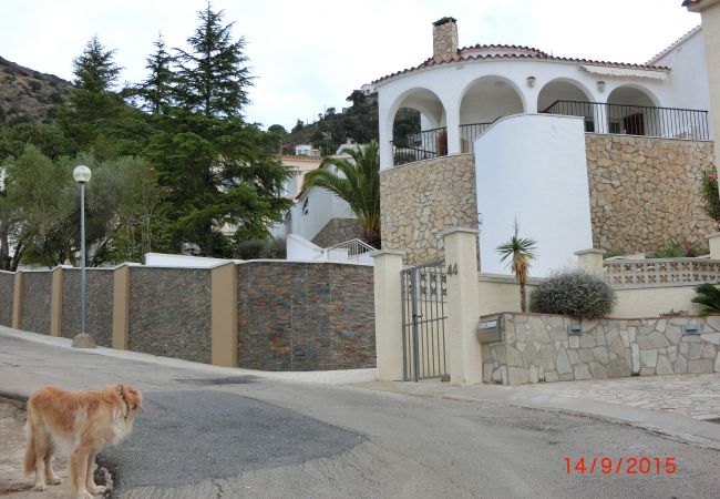 Villa in Rosas / Roses - Ref. Zar10 Villa in Rosas / Roses - Ref. Zar10