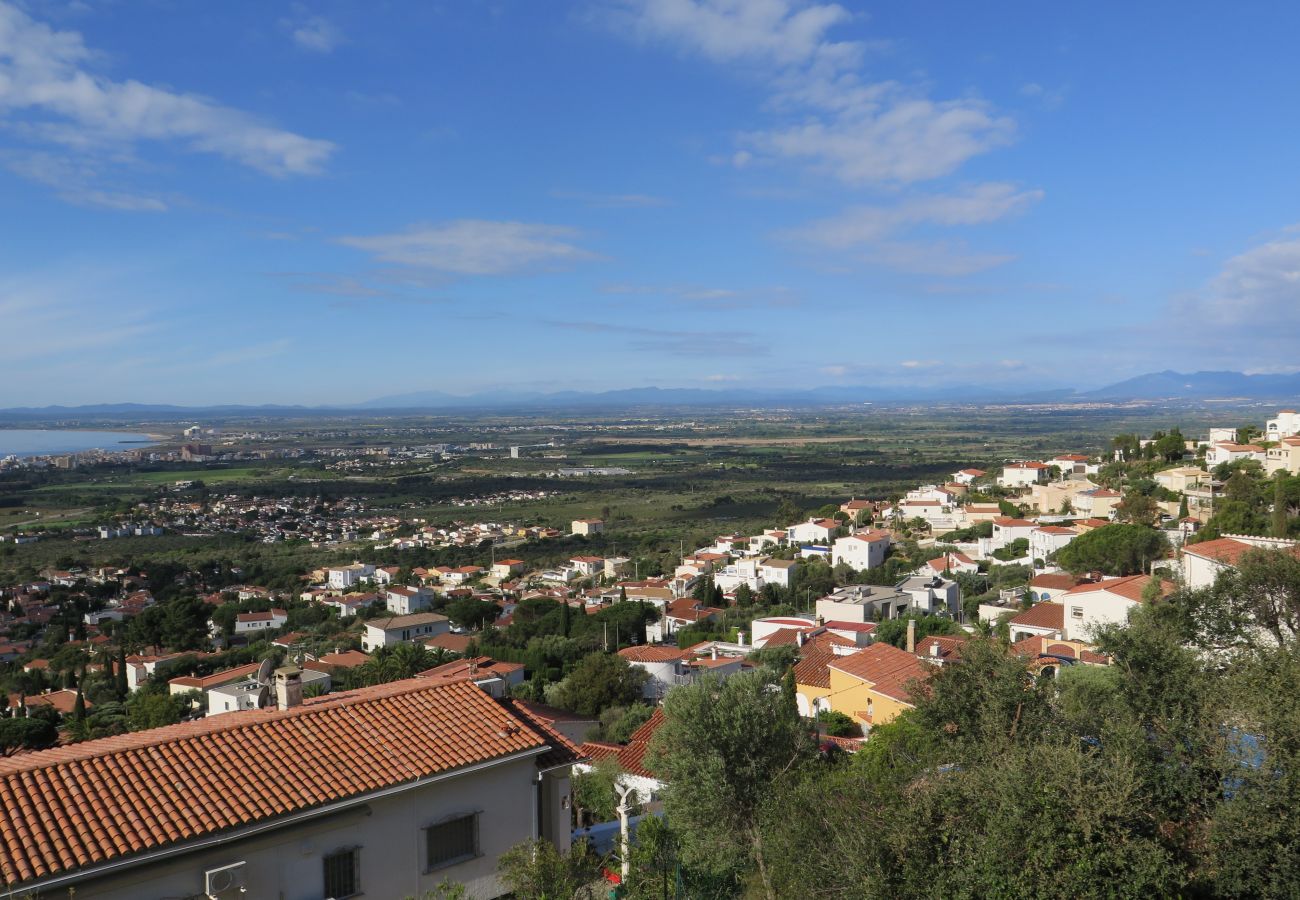 Villa in Rosas / Roses - Ref. Ali30 Villa in Rosas / Roses - Ref. Ali30