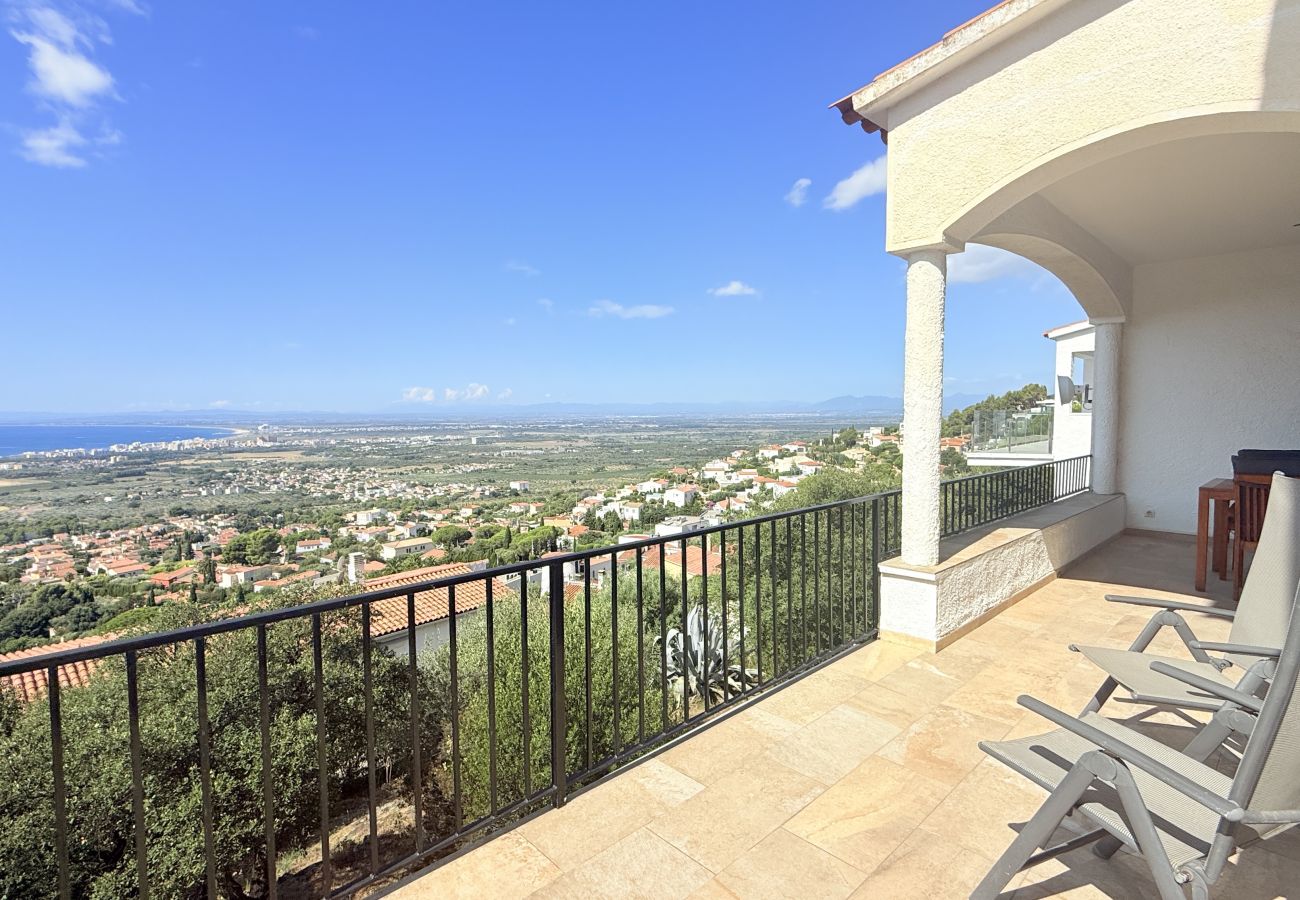 Villa in Rosas / Roses - Ref. Ali30 Villa in Rosas / Roses - Ref. Ali30