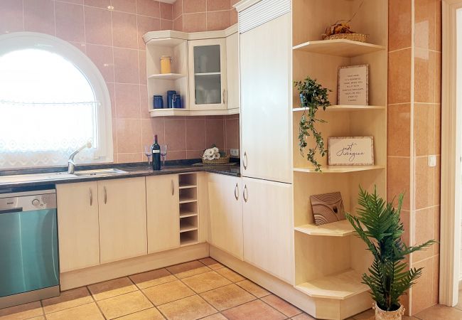 Villa in Rosas / Roses - Ref. Ibi06 Villa in Rosas / Roses - Ref. Ibi06