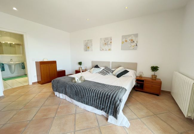 Villa in Rosas / Roses - Ref. Ibi06 Villa in Rosas / Roses - Ref. Ibi06