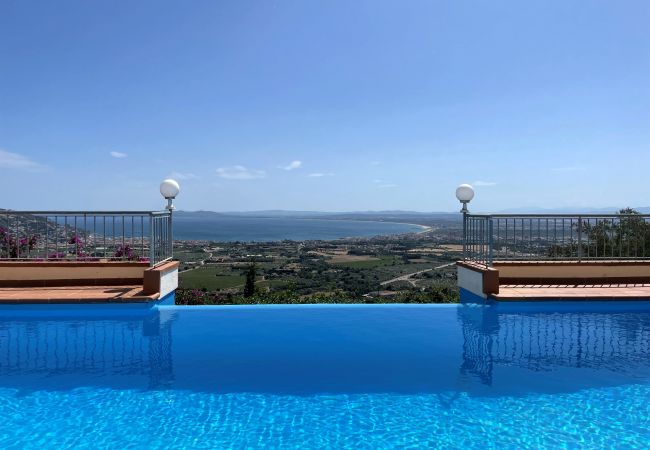 Villa in Rosas / Roses - Ref. Ibi06 Villa in Rosas / Roses - Ref. Ibi06