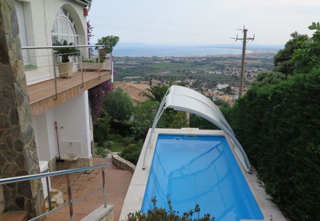 Villa in Rosas / Roses - Ref. Alm03 Villa in Rosas / Roses - Ref. Alm03