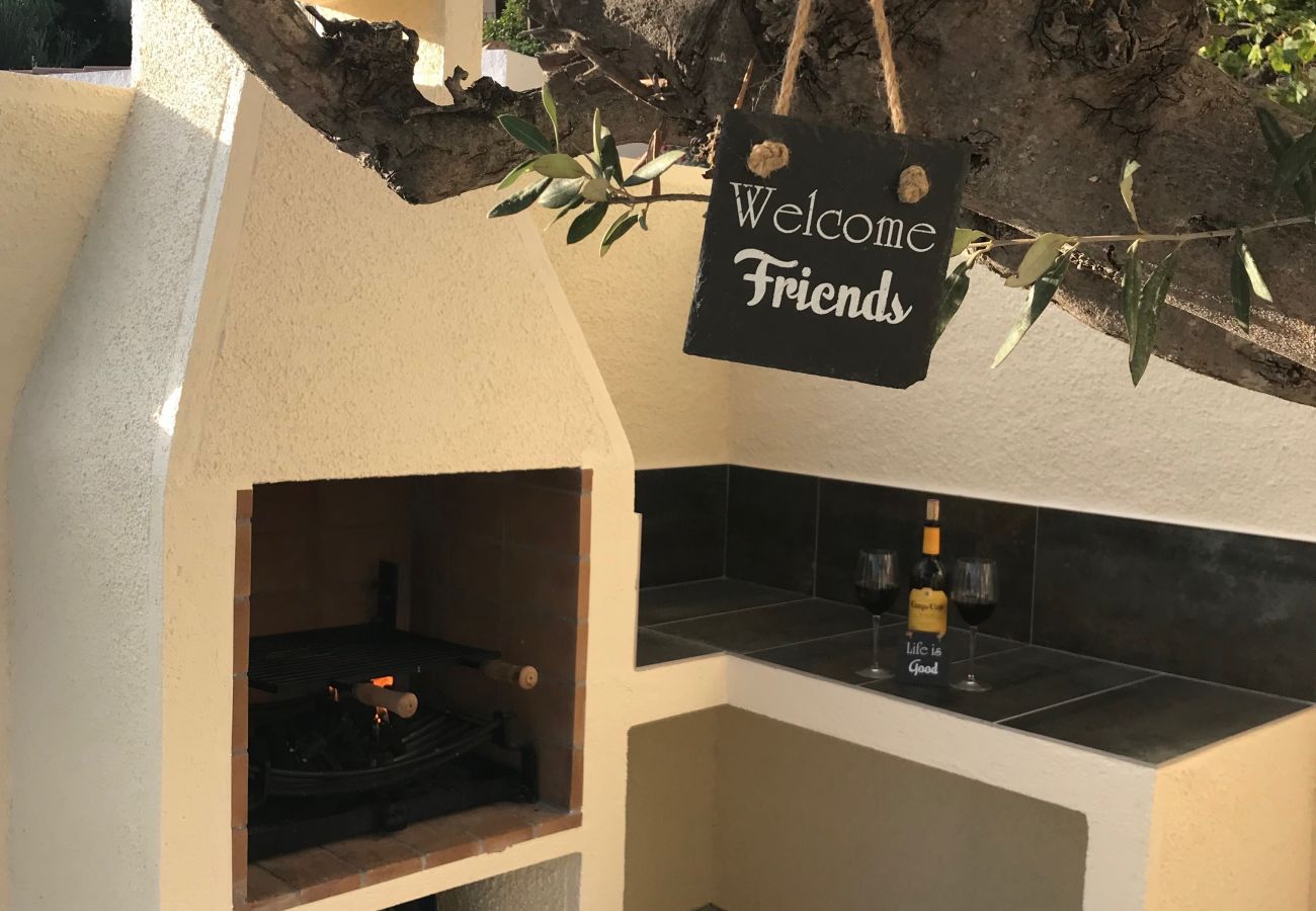 Villa in Rosas / Roses - Ref. Zar07 Villa in Rosas / Roses - Ref. Zar07