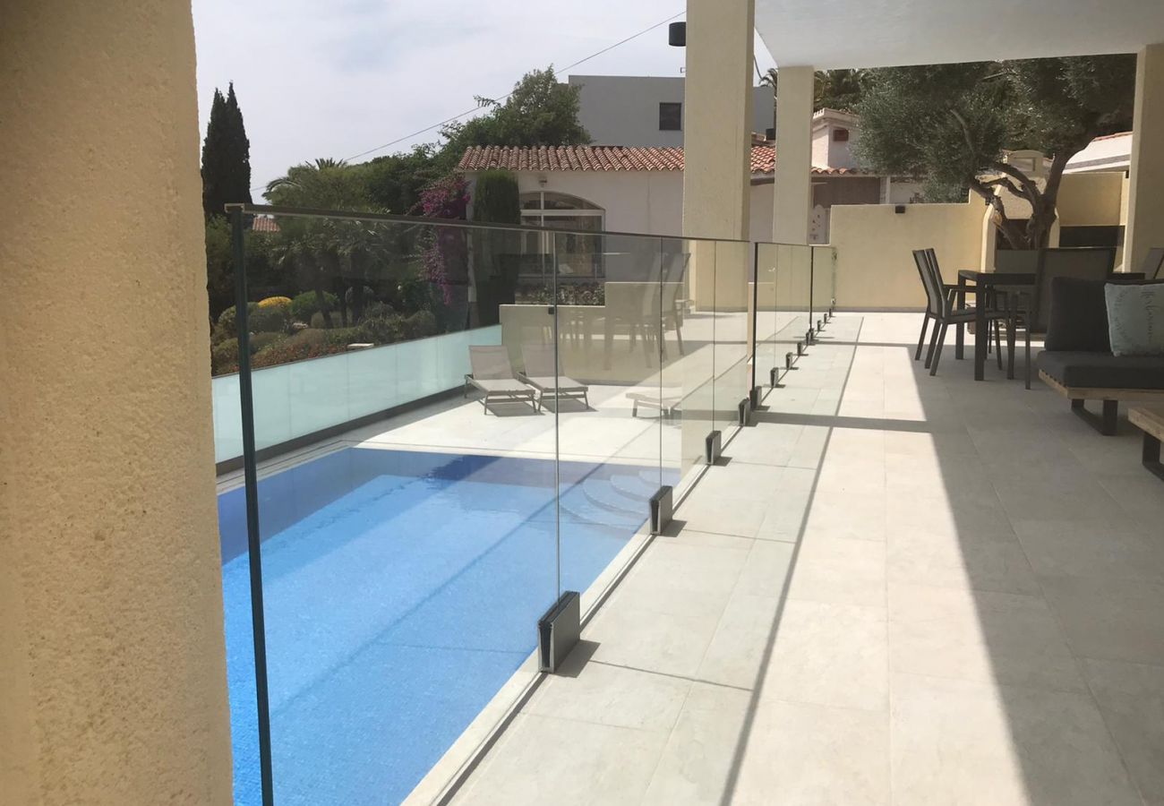 Villa in Rosas / Roses - Ref. Zar07 Villa in Rosas / Roses - Ref. Zar07