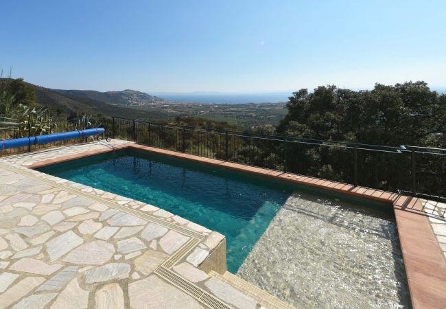 Apartment in Rosas / Roses - ref. Ali52 Apartment in Rosas / Roses - ref. Ali52