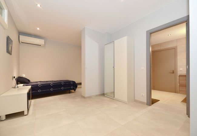 Apartment in Rosas / Roses - ref. Ali52 Apartment in Rosas / Roses - ref. Ali52
