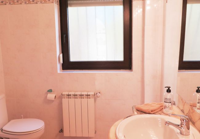 Apartment in Rosas / Roses - Ref. Cad07 Apartment in Rosas / Roses - Ref. Cad07