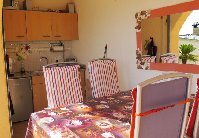 Apartment in Rosas / Roses - Ref. Cad07 Apartment in Rosas / Roses - Ref. Cad07