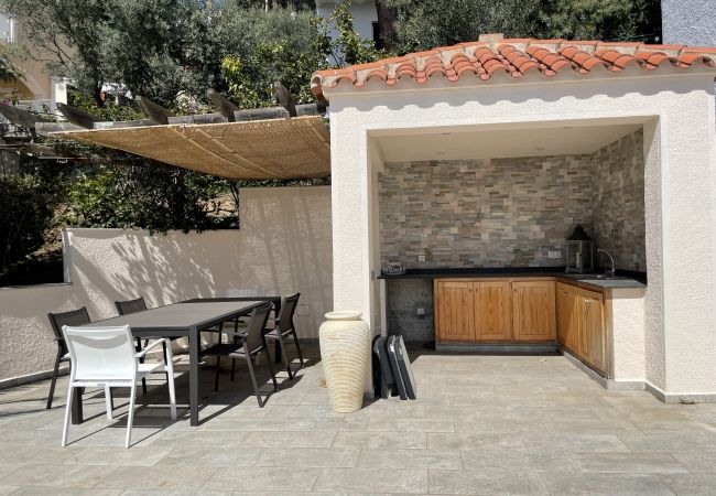 Villa in Rosas / Roses - Ref. Ore05 Villa in Rosas / Roses - Ref. Ore05