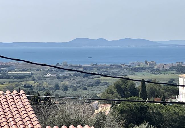 Villa in Rosas / Roses - Ref. Ore05 Villa in Rosas / Roses - Ref. Ore05