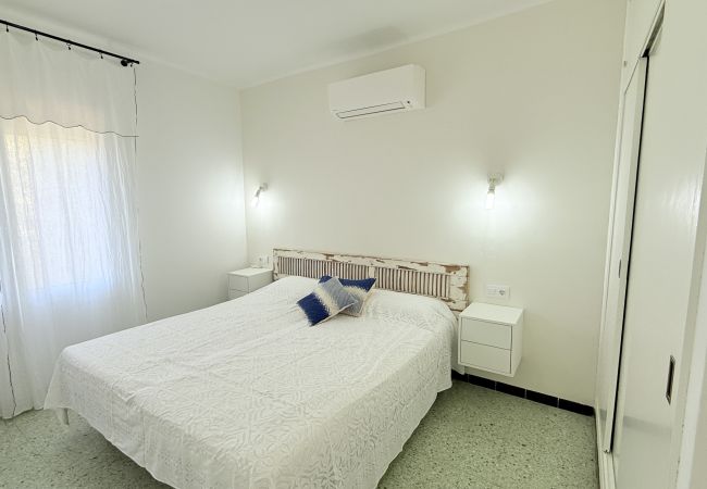 Villa in Rosas / Roses - Ref. Ore05 Villa in Rosas / Roses - Ref. Ore05