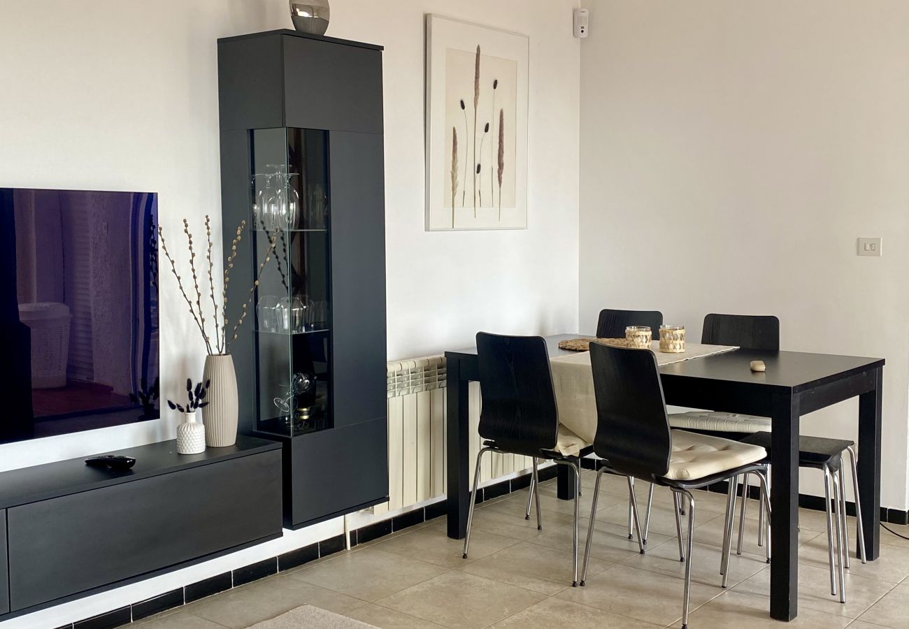 House in Rosas / Roses - Ref. Cad21 House in Rosas / Roses - Ref. Cad21