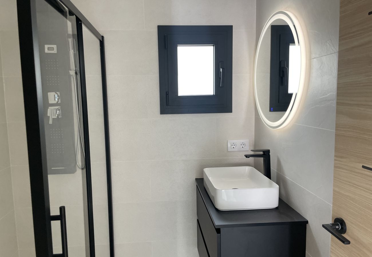 Villa in Rosas / Roses - Ref. Nav33 Villa in Rosas / Roses - Ref. Nav33