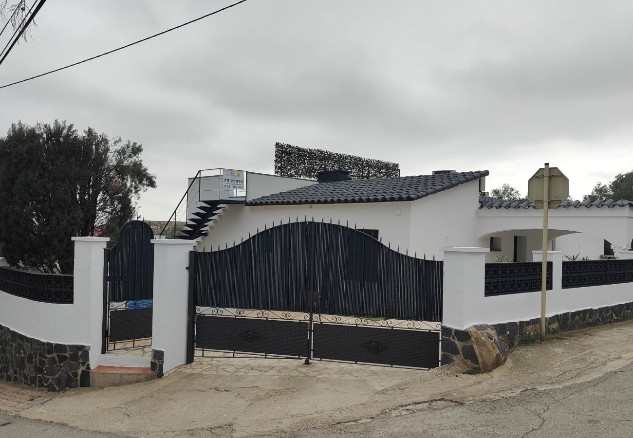 Villa in Rosas / Roses - Ref. Nav33 Villa in Rosas / Roses - Ref. Nav33