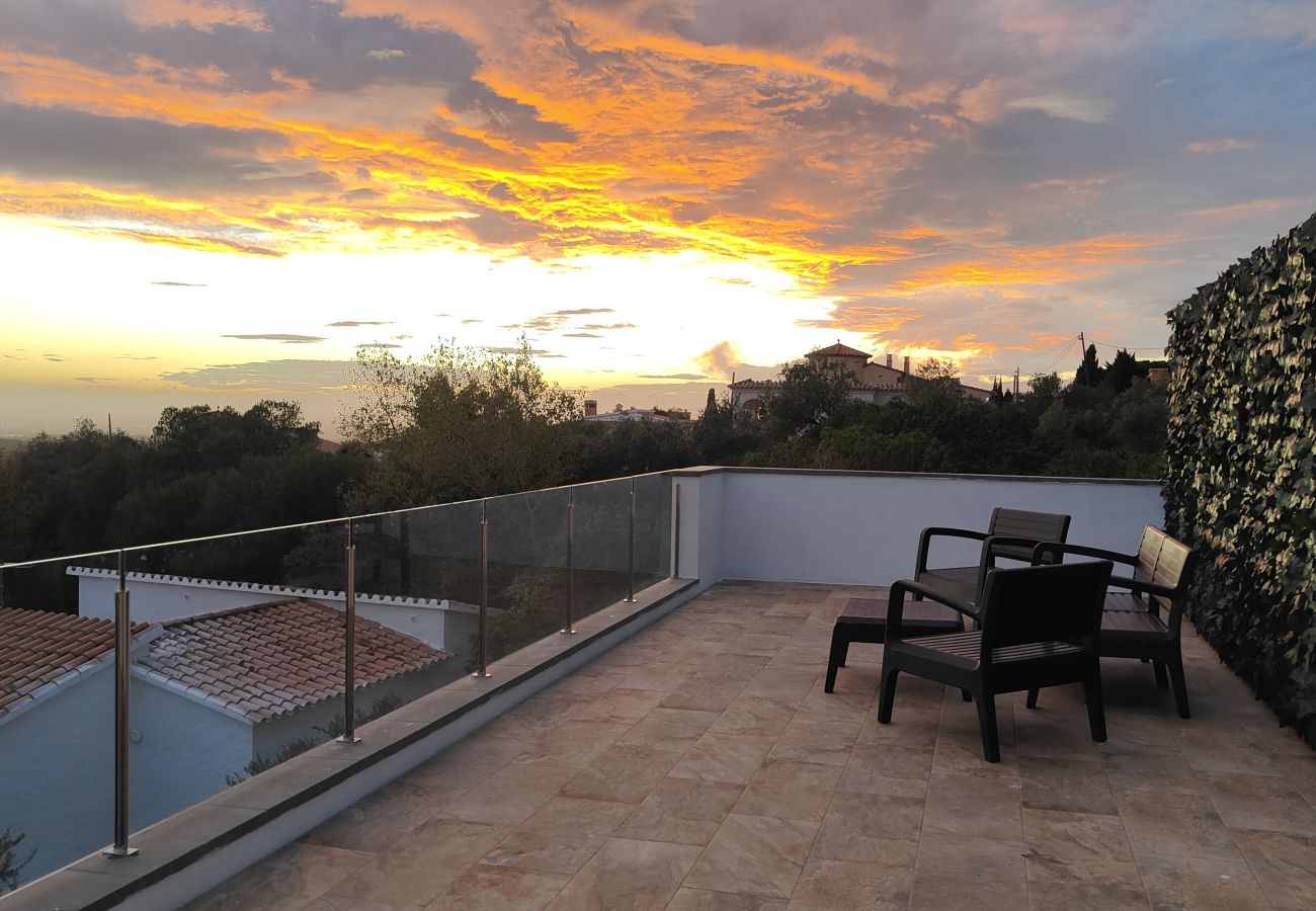 Villa in Rosas / Roses - Ref. Nav33 Villa in Rosas / Roses - Ref. Nav33