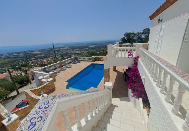 Villa à Rosas / Roses - Ref. Cat01 Villa à Rosas / Roses - Ref. Cat01