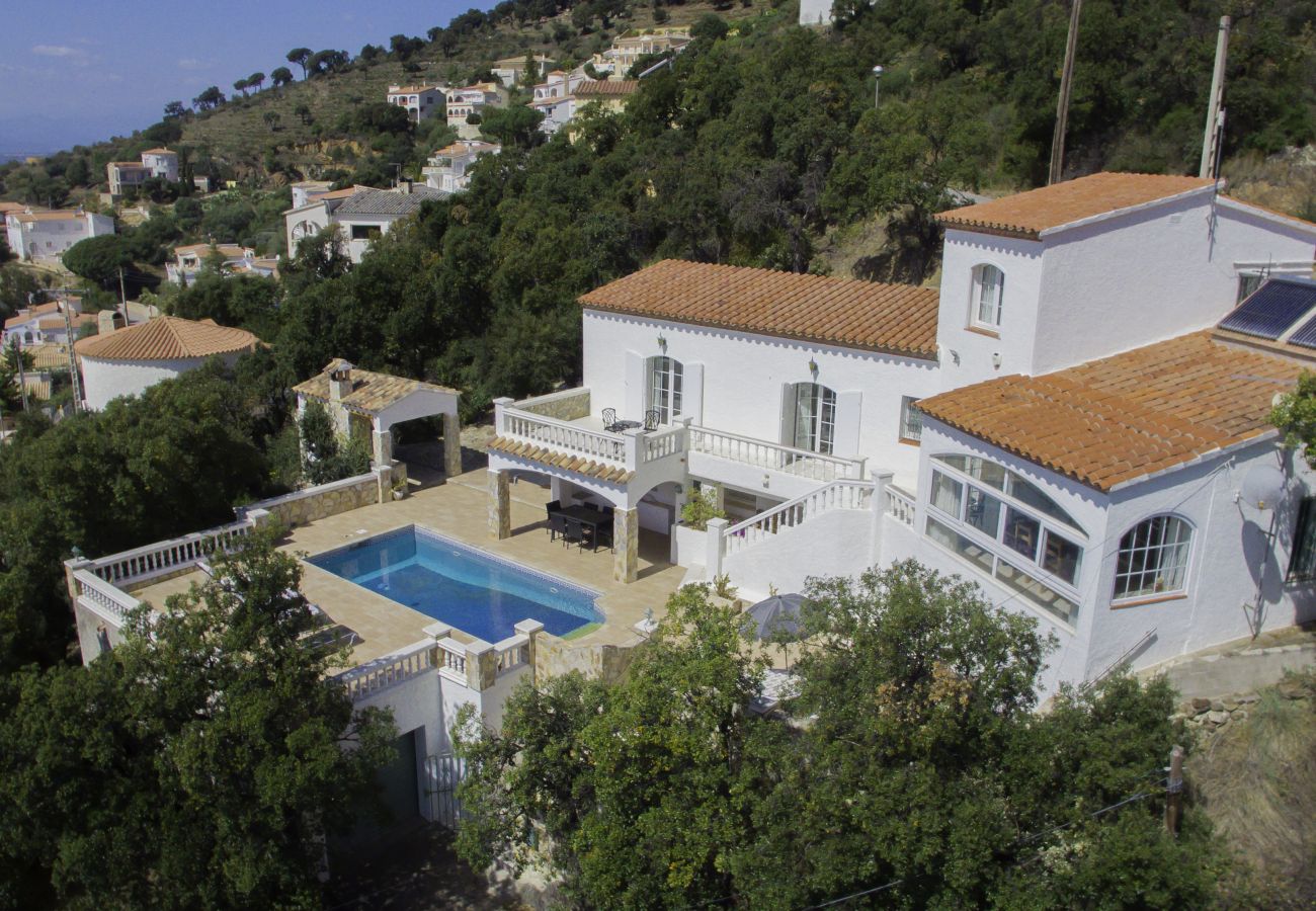 Villa à Rosas / Roses - Ref. Cat01 Villa à Rosas / Roses - Ref. Cat01