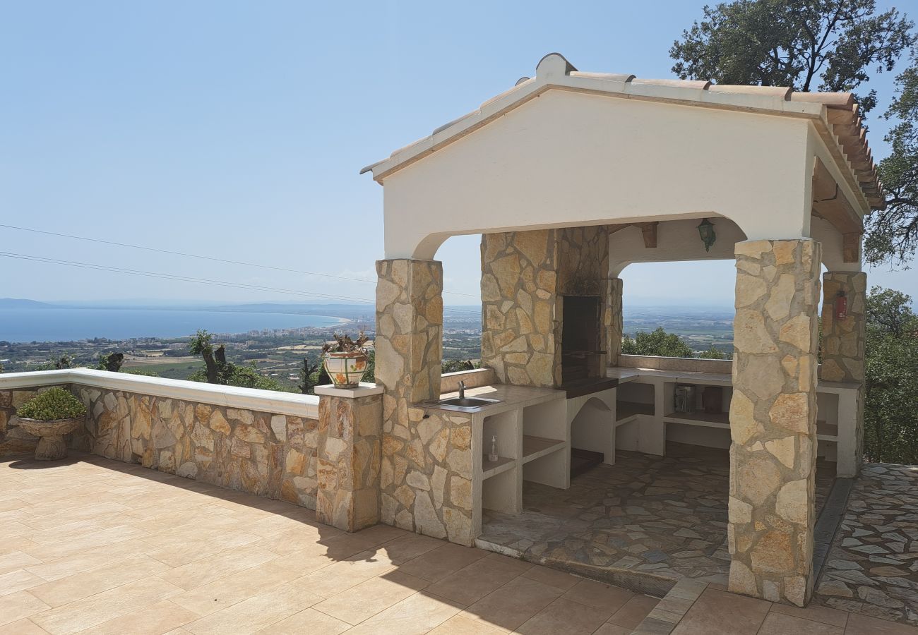 Villa à Rosas / Roses - Ref. Cat01 Villa à Rosas / Roses - Ref. Cat01