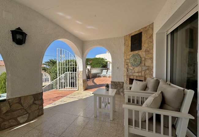 Villa à Rosas / Roses - Ref. Ast03 Villa à Rosas / Roses - Ref. Ast03