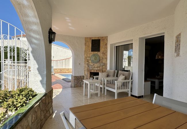 Villa à Rosas / Roses - Ref. Ast03 Villa à Rosas / Roses - Ref. Ast03