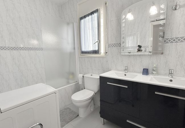 Villa à Rosas / Roses - Ref. Alb31 Villa à Rosas / Roses - Ref. Alb31