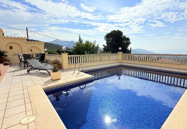 Villa à Rosas / Roses - Ref. Alb01 Villa à Rosas / Roses - Ref. Alb01